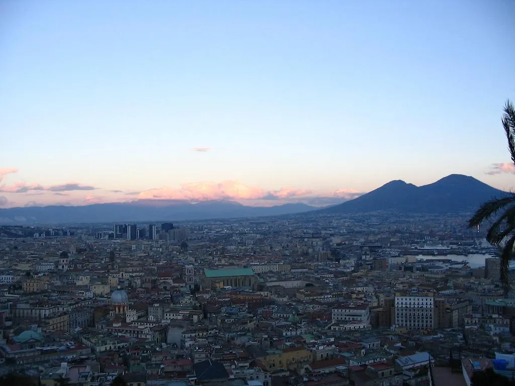 ***  Guest House Pedamentina Neapel Italien